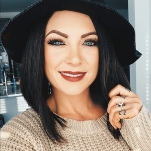 Meet your Posher, Kristin